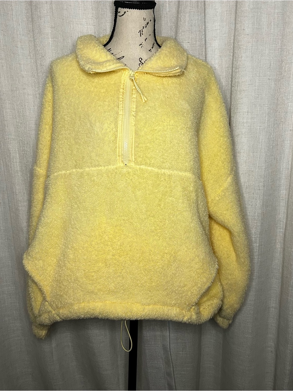 No Boundaries Women's Yellow XL Plush Half-Zip Pullover